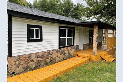 1704 E King Street, Sherman, TX 75090 - Photo 1