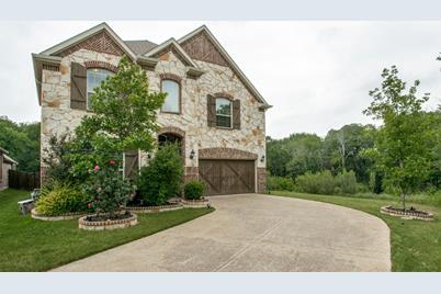 705 Dove Trail, Euless, TX 76039 - Photo 1