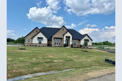 154 Coalson Crossing, Azle, TX 76020 - Photo 1