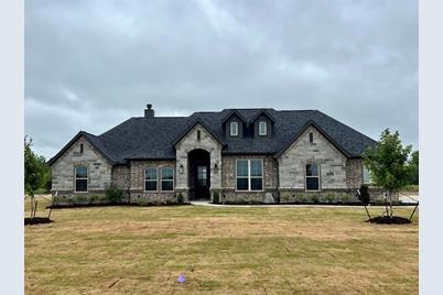 190 Coalson Crossing, Azle, TX 76020 - Photo 1