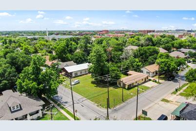 1120 W Frey Street, Stephenville, TX 76401 - Photo 1