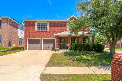 1301 Gold Dust Lane, Saginaw, TX 76131 - Photo 1