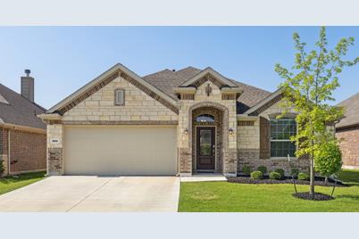 1668 Victoria Drive, Fort Worth, TX 76131 - Photo 1