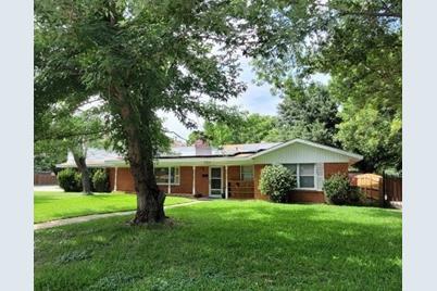 7351 Riviera Drive, North Richland Hills, TX 76180 - Photo 1