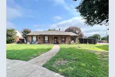 3636 Longcourt Circle, Mesquite, TX 75150 - Photo 1
