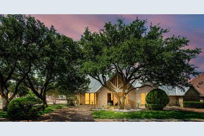 5724 Plumtree Drive, Dallas, TX 75252 - Photo 1