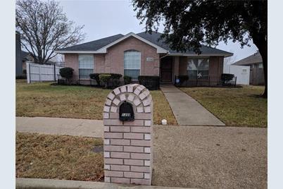 1358 Meadow Creek Drive, Lancaster, TX 75146 - Photo 1