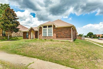 2102 Live Oak Drive, Garland, TX 75040 - Photo 1