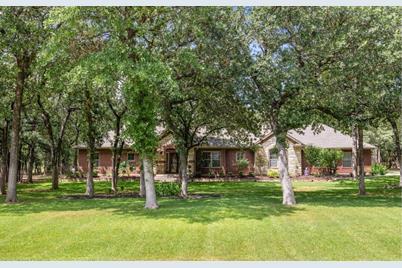 6104 Temple Oaks Court, Granbury, TX 76049 - Photo 1