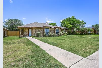 4030 Saint Christopher Lane #4032, Dallas, TX 75287 - Photo 1