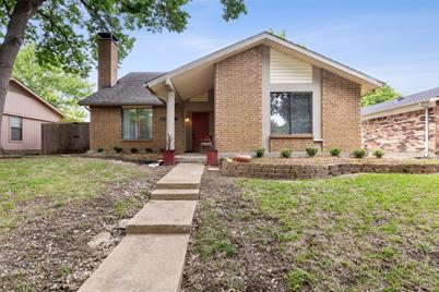 10909 Listi Drive, Dallas, TX 75238 - Photo 1