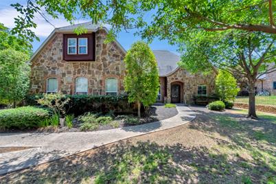 8040 Green Valley Drive, North Richland Hills, TX 76182 - Photo 1