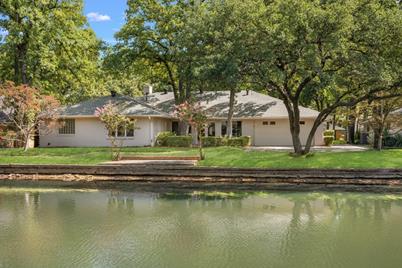 2417 Lakeside Drive, Arlington, TX 76013 - Photo 1