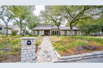 6115 Laredo Court, Granbury, TX 76049 - Photo 1