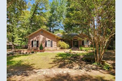 2409 Country Club Road, Palestine, TX 75803 - Photo 1