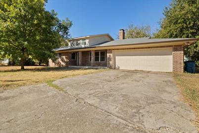 120 Rosedale Avenue, Keene, TX 76059 - Photo 1