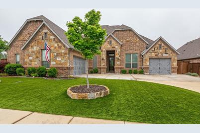 8624 Bridle Path Lane, North Richland Hills, TX 76182 - Photo 1