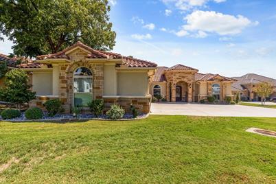 1008 Catalina Bay Boulevard, Granbury, TX 76048 - Photo 1