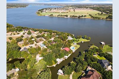 2315 Live Oak Circle, Granbury, TX 76048 - Photo 1