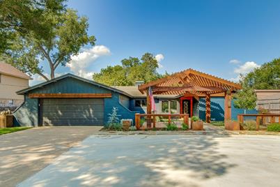 2110 Ridge Lane, Grapevine, TX 76051 - Photo 1