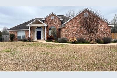 2429 Bristol Court, Bossier City, LA 71111 - Photo 1