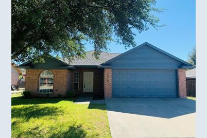 2008 Brooke Drive, Sanger, TX 76266 - Photo 1