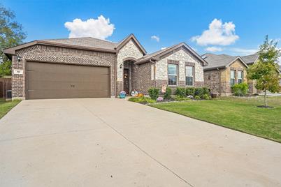 301 High Point Way, Justin, TX 76247 - Photo 1