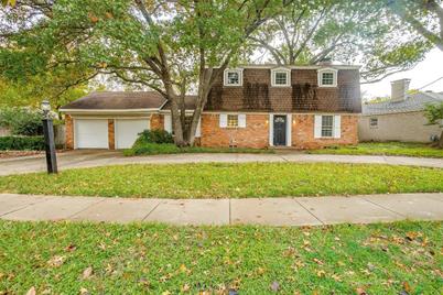 800 Saint Lukes Drive, Richardson, TX 75080 - Photo 1