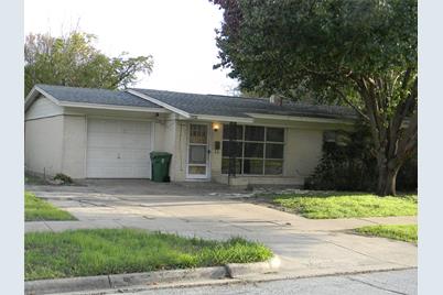 7908 Lazy Lane Road, North Richland Hills, TX 76180 - Photo 1