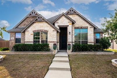 122 Laurel Oak Drive, Red Oak, TX 75154 - Photo 1