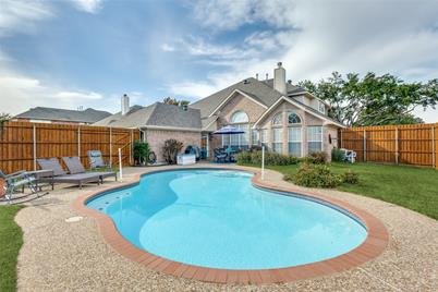 2810 Winterberry Drive, Rowlett, TX 75089 - Photo 1