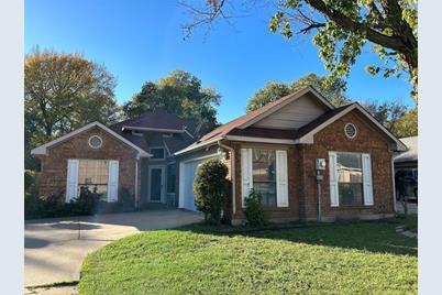 1129 Walnut Hill Lane, DeSoto, TX 75115 - Photo 1