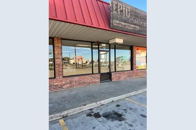 712 S Hwy 377, Aubrey, TX 76227 - Photo 1