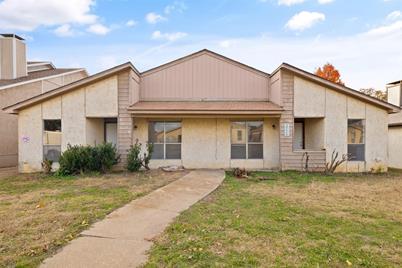 2756 Parkchester Drive, Arlington, TX 76015 - Photo 1