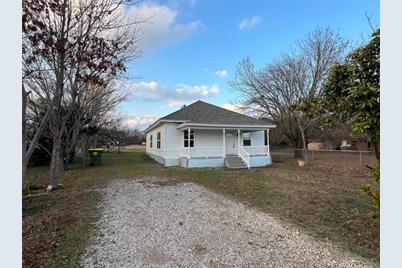 209 Rosemond Lane, Italy, TX 76651 - Photo 1