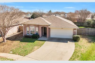5508 Onyx Court, Arlington, TX 76017 - Photo 1