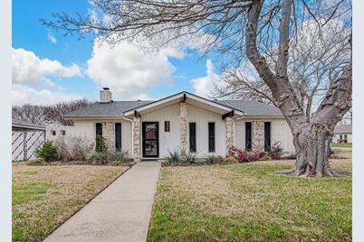 5517 Susan Lee Lane, North Richland Hills, TX 76180 - Photo 1