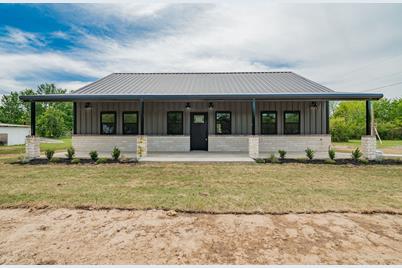 183 Swearingen Beach, East Tawakoni, TX 75472 - Photo 1