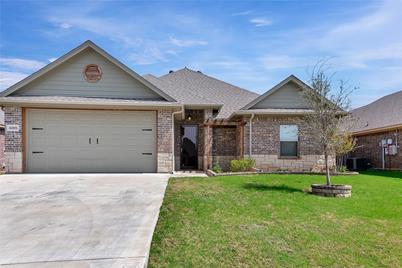 3305 Arrow Creek Drive, Granbury, TX 76049 - Photo 1