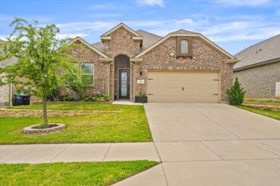 505 Pheasant Hill Lane, Burleson, TX 76028 - Photo 1