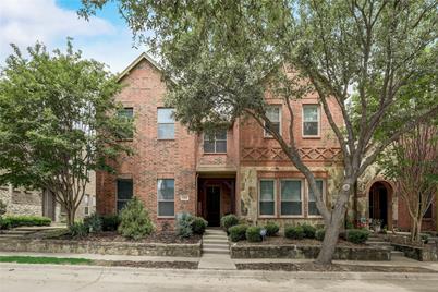 5328 Locust Drive, McKinney, TX 75070 - Photo 1