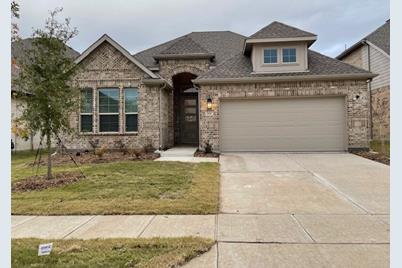 413 Hummingbird Drive, Celina, TX 75009 - Photo 1