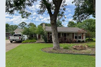 8304 Llano Avenue, Benbrook, TX 76116 - Photo 1