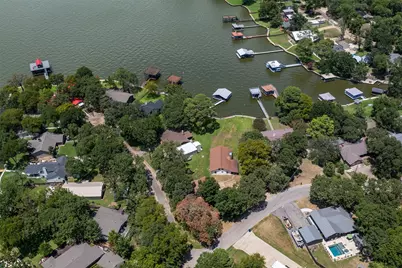 128 Ocean Drive, Gun Barrel City, TX 75156 - Photo 1