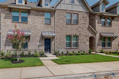 333 Blackthorne Drive, Plano, TX 75074 - Photo 1