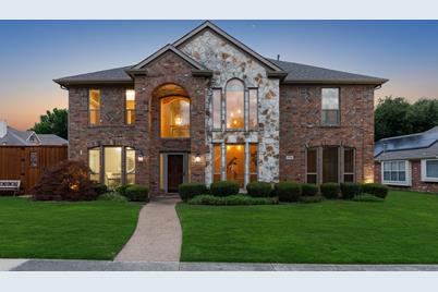 8706 Watersway Drive, Rowlett, TX 75088 - Photo 1