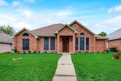 6614 Stamps Street, Rowlett, TX 75089 - Photo 1
