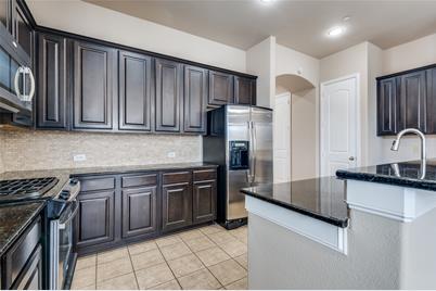 607 Senda #63, Irving, TX 75039 - Photo 1