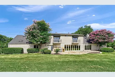 405 Navajo Trail, Lake Kiowa, TX 76240 - Photo 1