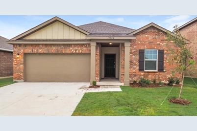 13305 Pine Dunes Drive, Fort Worth, TX 76052 - Photo 1